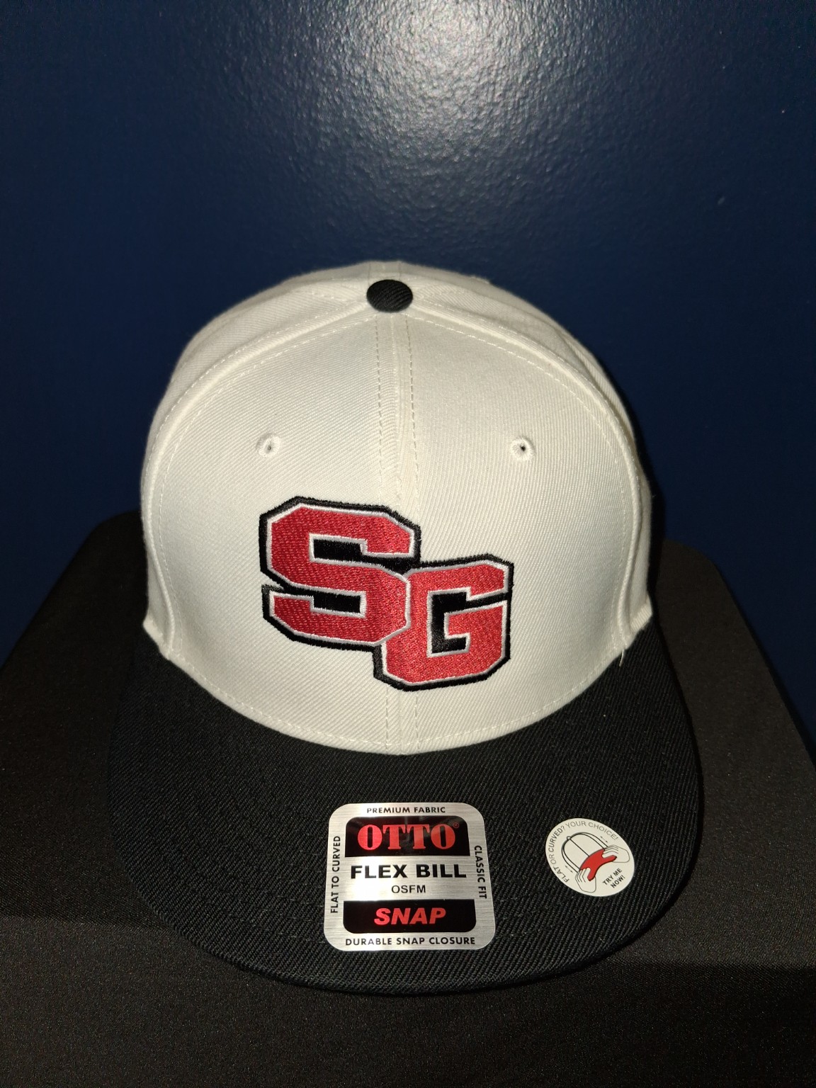 White and black SG snapback hat