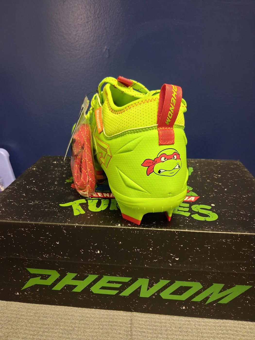 Phenom Teenage Mutant Ninja Turtles Raphael Cleats, heel