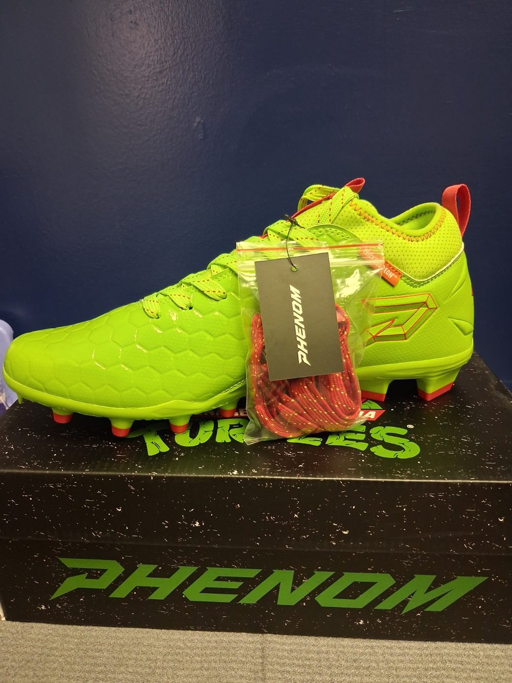 Phenom Teenage Mutant Ninja Turtles Raphael Cleats