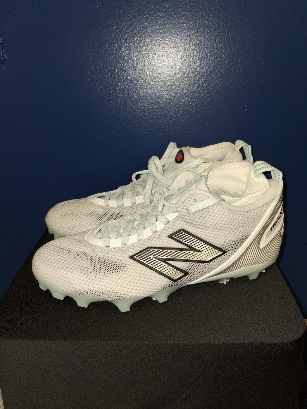 New Balance Mid Football Cleats