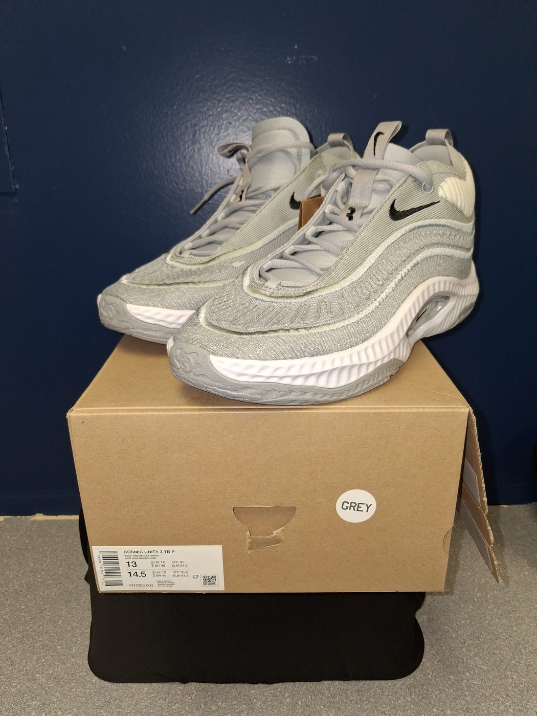 Nike Cosmic Unity 3 TB, side