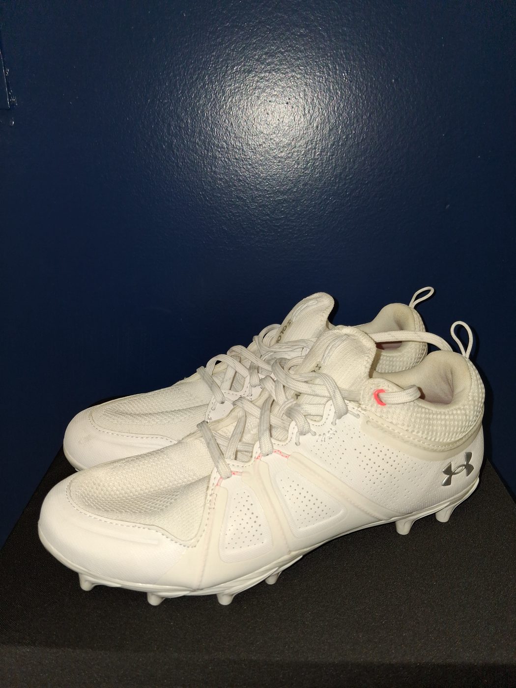 Under Armour Low-Top Football Cleats