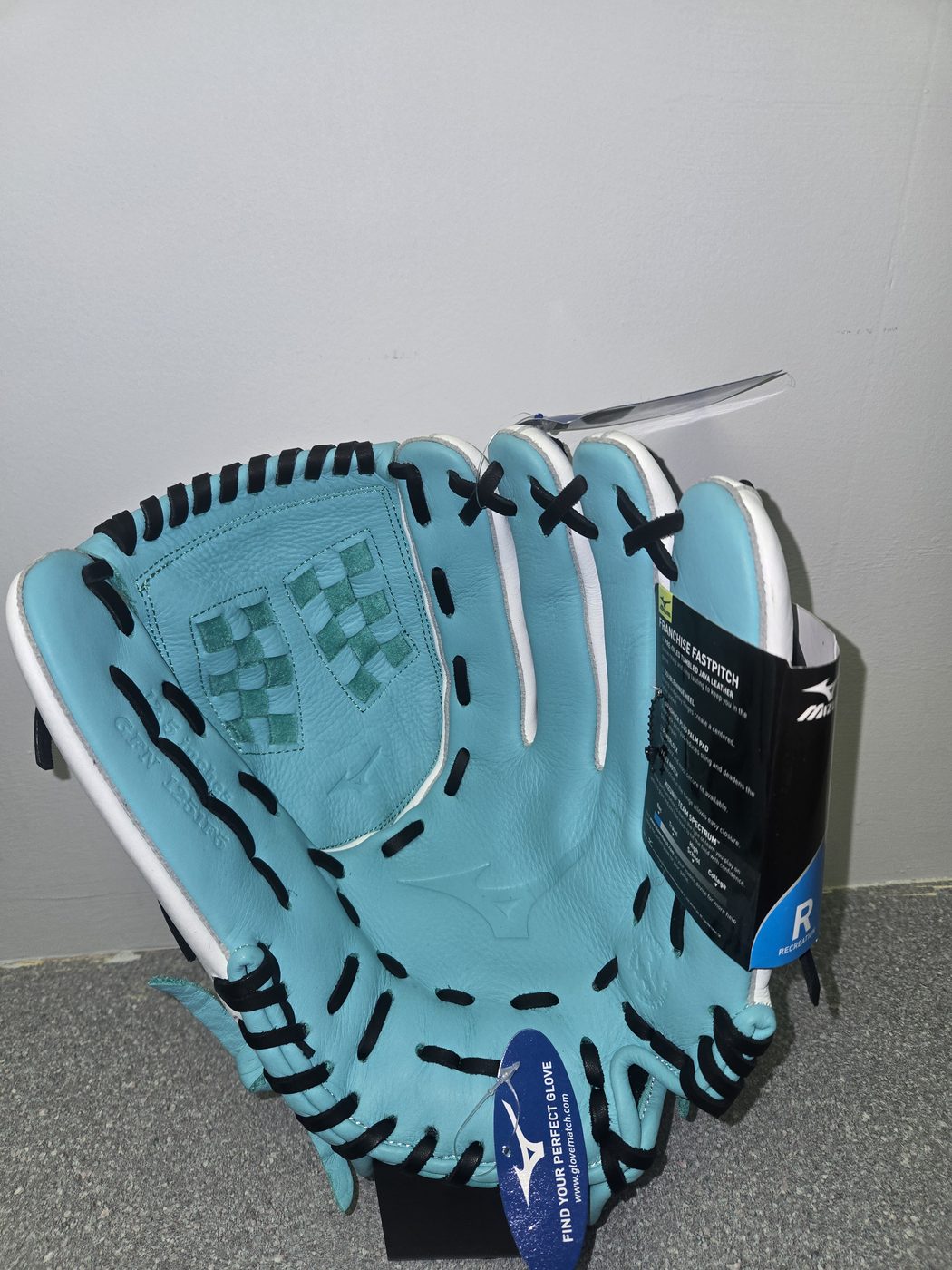 Mizuno Franchise Fastpitch 12.5" Glove, palm