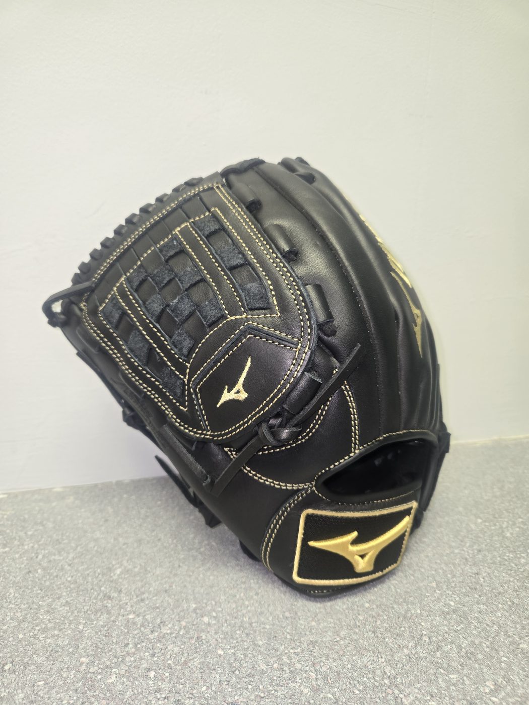 Mizuno MVP Prime 12" Glove, back