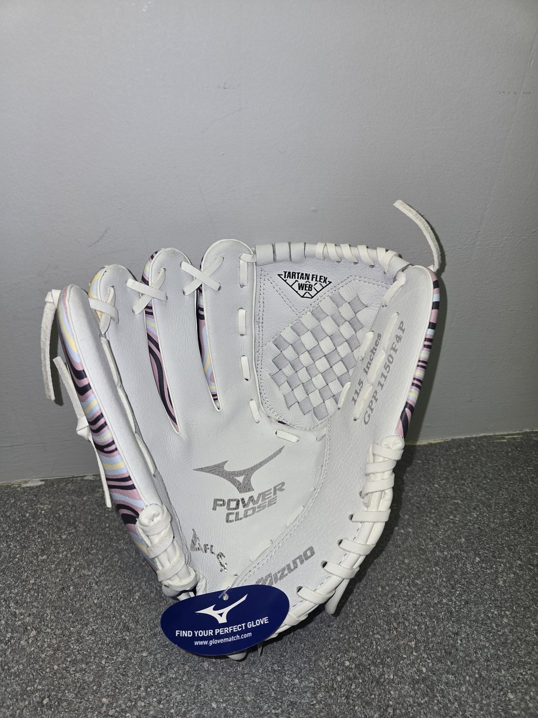 Mizuno Prospect Finch Fastpitch 11.5" Glove, palm