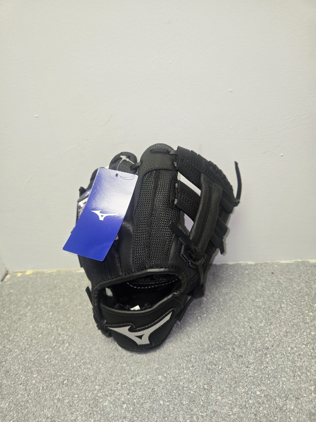 Mizuno Prospect 9" Glove, back