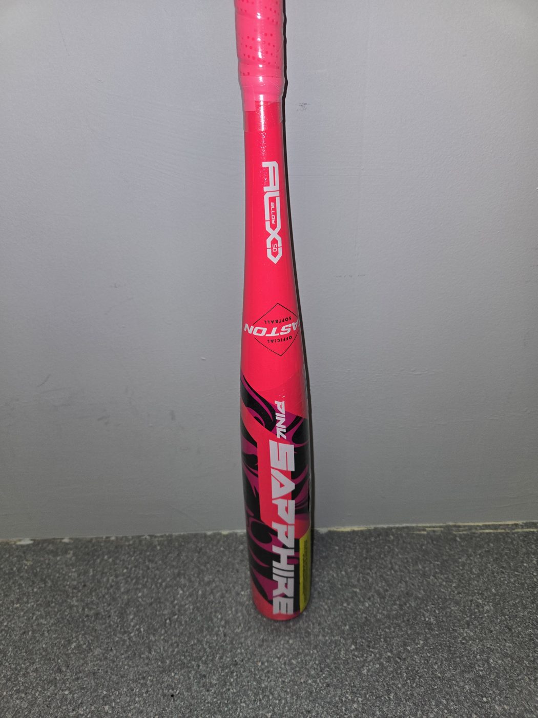 Easton Pink Sapphire Softball Bat